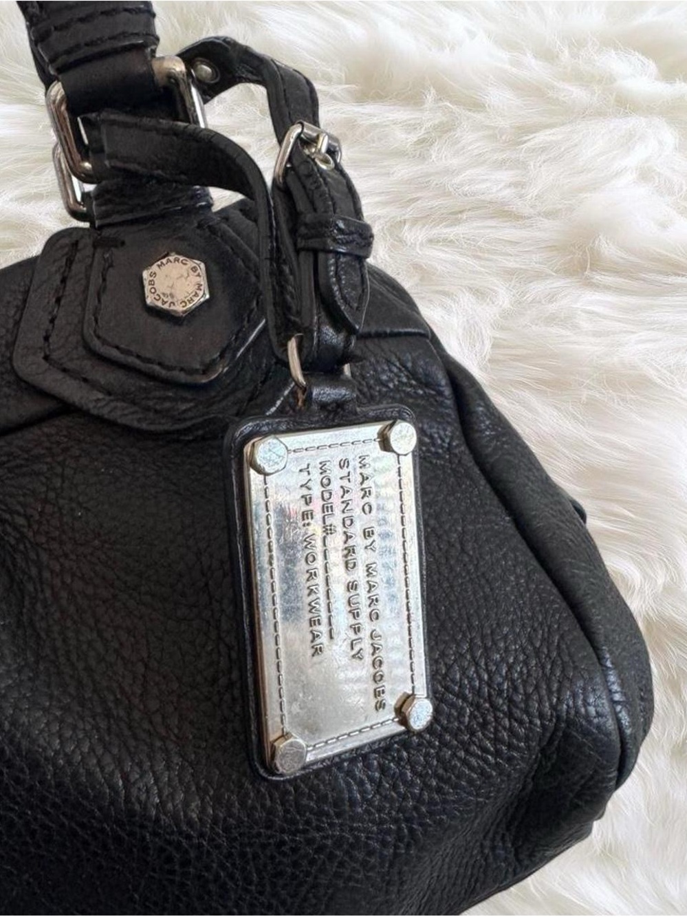 SOLD Marc by Marc Jacobs Classic Q Baby Groovee - Picture 4 of 8